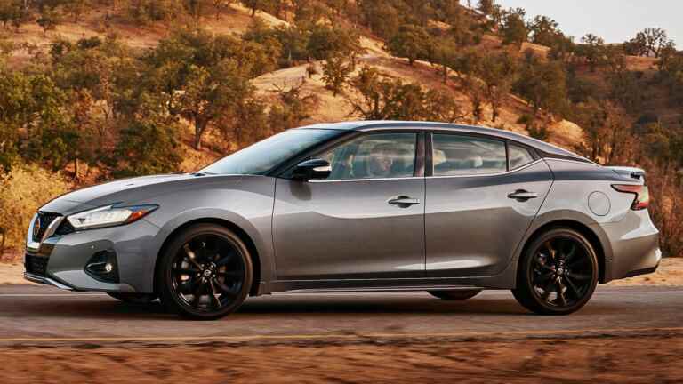 Les jours alimentés au gaz de la Nissan Maxima sont presque terminés