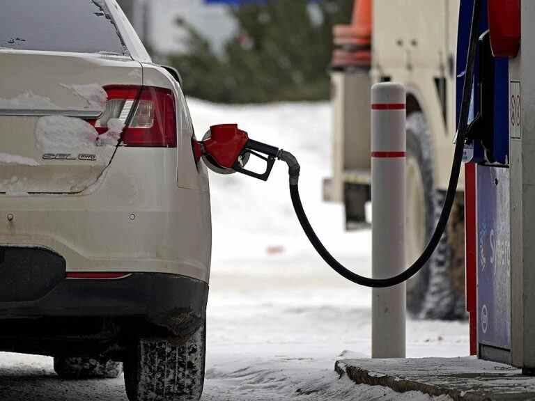 Les prix de l’essence GTA devraient chuter de 15 cents le litre samedi