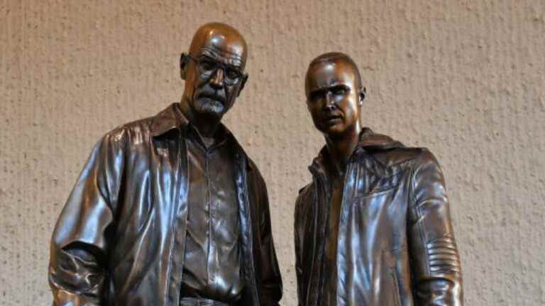 Les statues de Breaking Bad à Albuquerque révélées en photos
