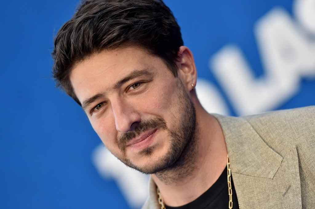 Marcus Mumford : « J'ai été abusé sexuellement dans mon enfance » à l'âge de 6 ans Les plus populaires doivent être lus
	
	
