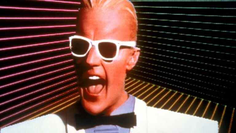 Max Headroom Redémarrage en cours alors que Nation tente désespérément de fuir vers les années 80
