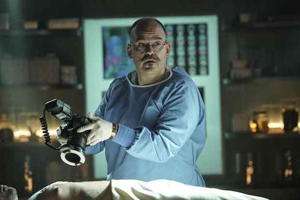 Mel Rodriguez quitte ‘CSI Vegas’, Sara Amini est la nouvelle examinatrice médicale