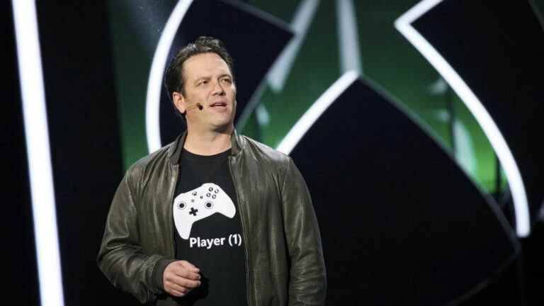 Microsoft veut Activision en raison des opportunités de jeux mobiles, déclare Phil Spencer

