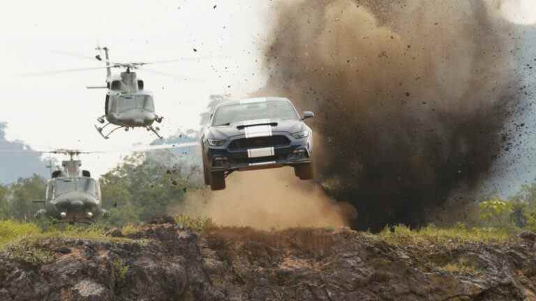 Car fleeing attacking helicopters in F9