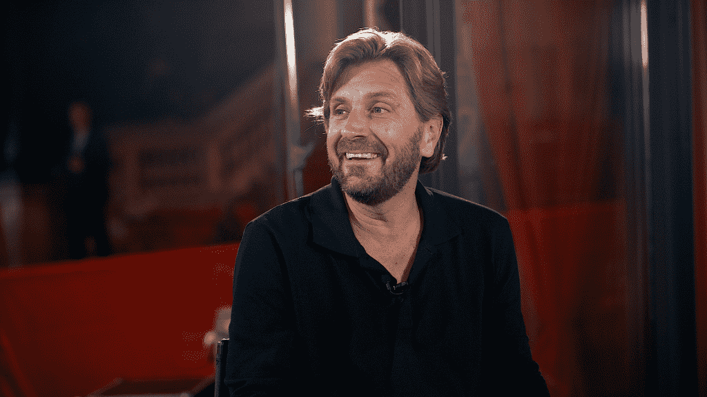 Ruben Östlund parle de la satire sociale 