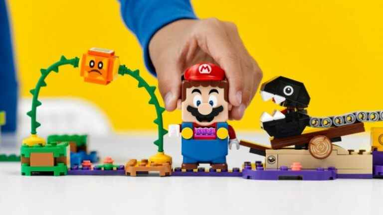 Super Mario Lego est sur le point de grossir alors que Lego taquine l’ensemble de blocs de questions