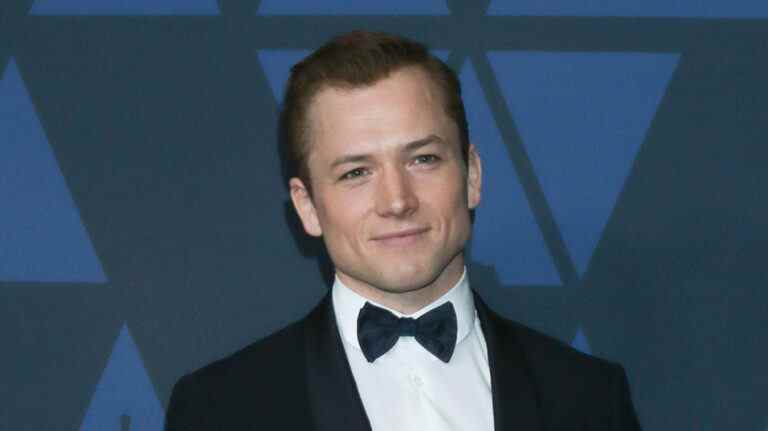 Taron Egerton sur Vivre sa vie de mafia fantastique dans 'Black Bird' et traîner avec Britney Spears Les plus populaires doivent être lus Inscrivez-vous aux newsletters Variety Plus de nos marques
	
	
