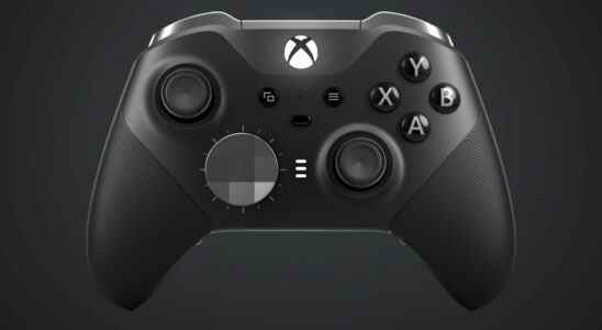 Une manette blanche Xbox Elite Series 2 semble être en route