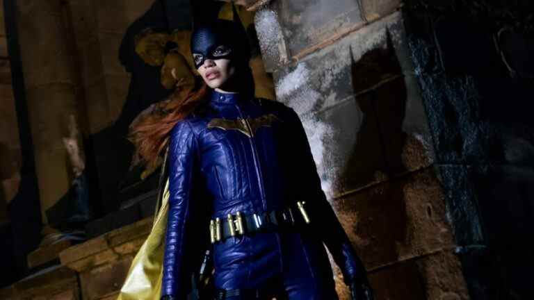 Warner Bros. vient d’annuler le film Batgirl après avoir dépensé 90 millions de dollars