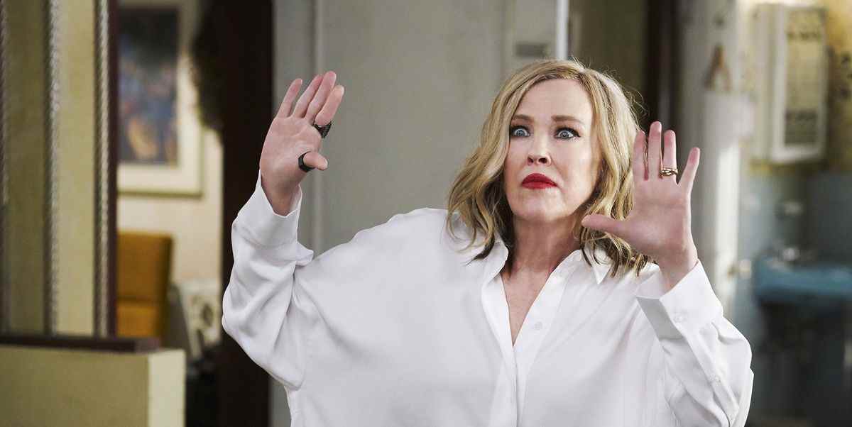 La star de Schitt's Creek, Catherine O'Hara, rejoint le film Netflix de Chris Evans

