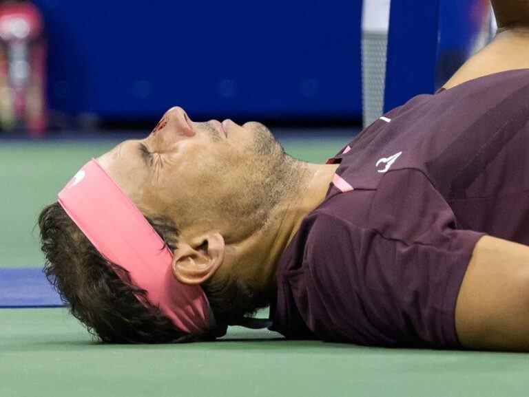 Le nez de Nadal ensanglanté par sa propre raquette à l’US Open lors de la victoire