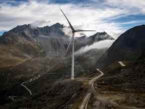 Une éolienne en Suisse.