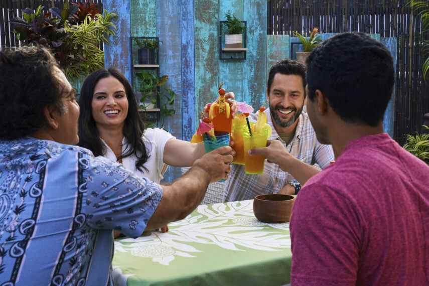 atrina Law comme Jessica Knight et Noah Mills comme Jesse Boone dans NCIS Hawai'i