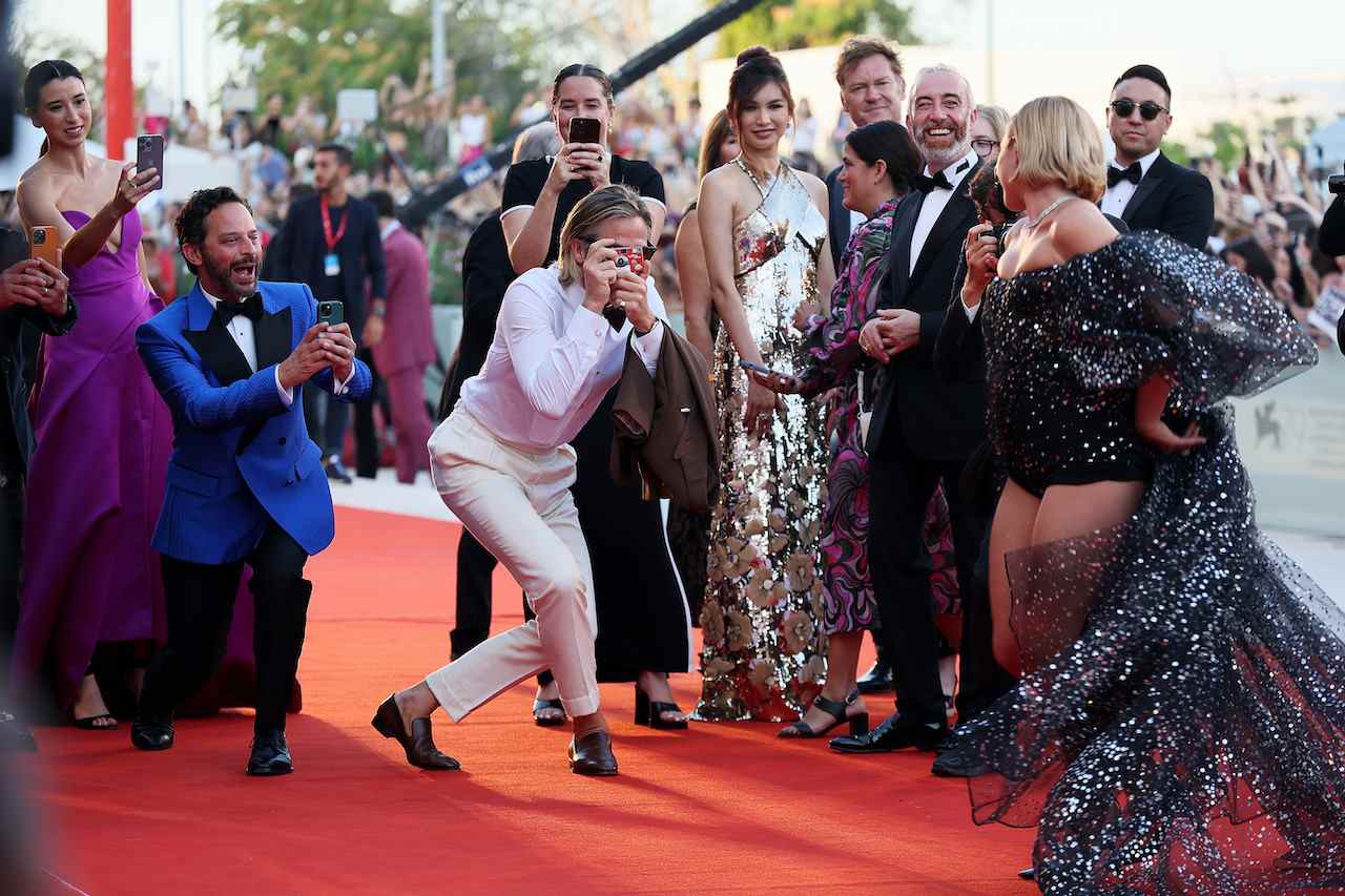 Florence Pugh sur le tapis rouge de Don't Worry Darling