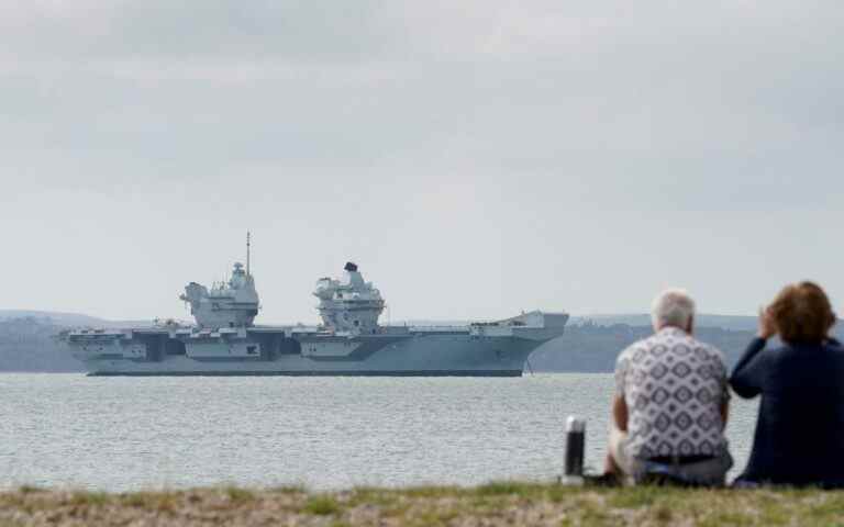 Le HMS Prince of Wales sera escorté en cale sèche pour ne pas s’échouer