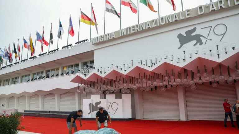 Hymne national britannique joué au Festival du film de Venise en l’honneur de la reine