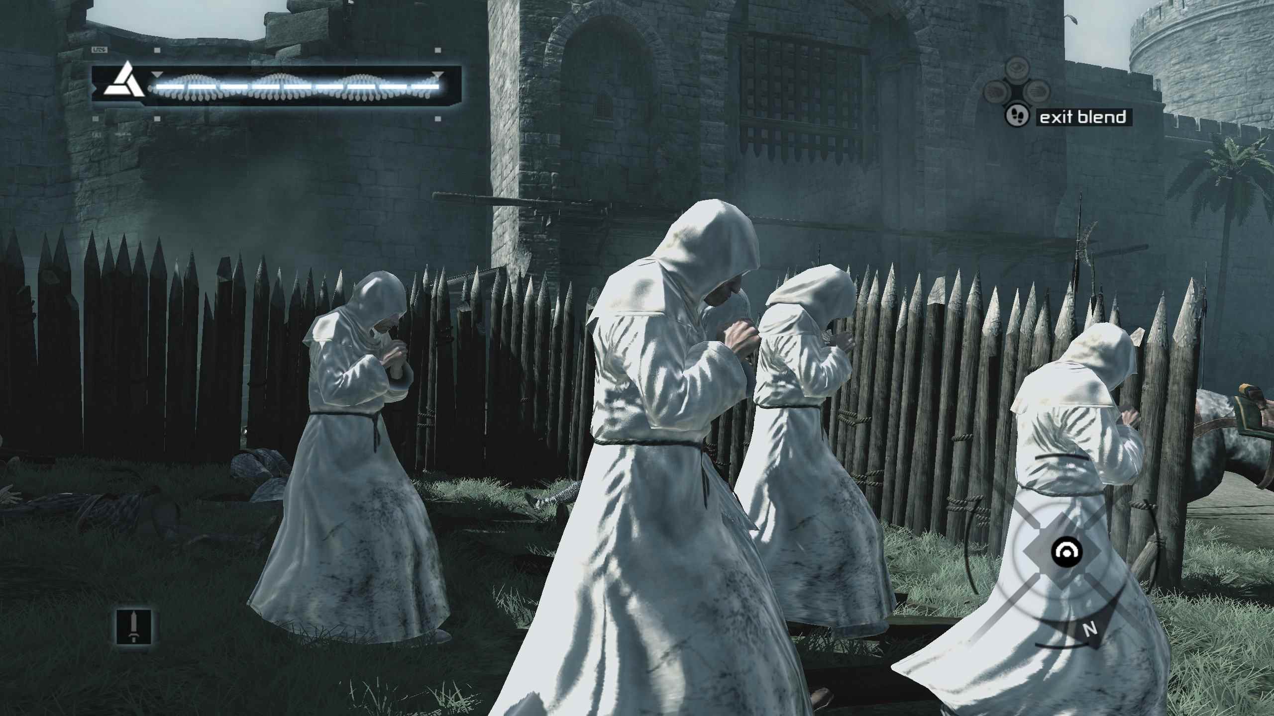 Le joueur se mêle aux prêtres dans l'original Assassin's Creed.