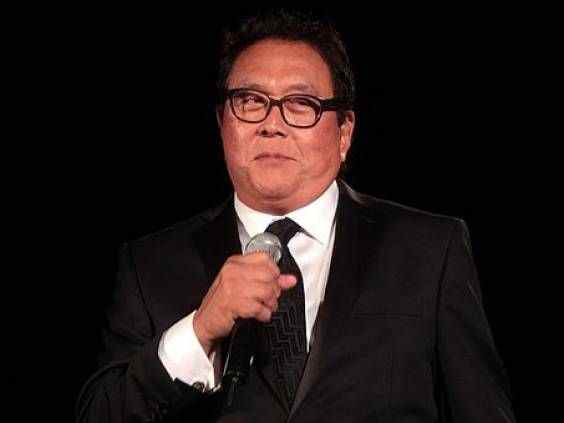 Robert Kiyosaki dit que le grand crash est là, et il voit une fenêtre pour devenir riche