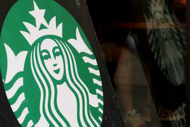 Starbucks et DoorDash lancent un partenariat de livraison et étendront leur offre à l’échelle nationale en 2023