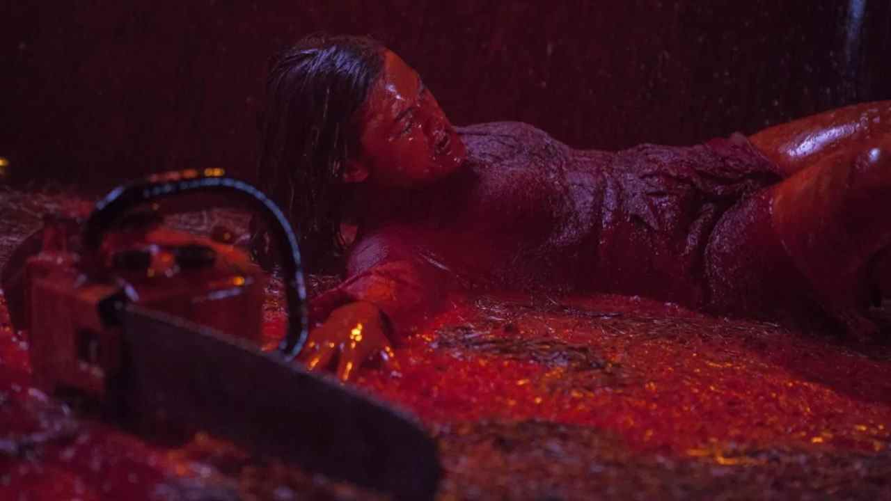 Jane Levy dans Evil Dead