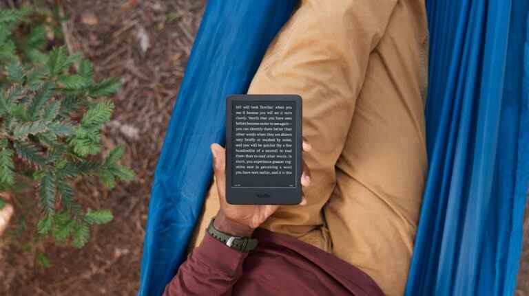 Le nouveau Kindle d’Amazon a deux fois plus de stockage (et le mode sombre)