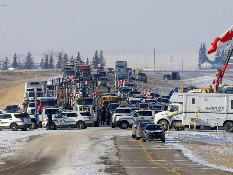 Un conseiller de Fort Macleod parmi 3 fait face à de nouvelles accusations dans le blocus frontalier de Coutts