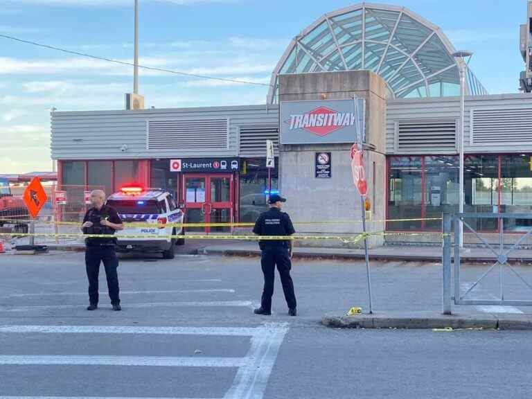 Un mort et deux blessés dans une attaque au couteau au centre commercial St. Laurent d’Ottawa