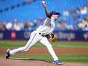 Kevin Gausman des Blue Jays de Toronto lance contre les Rays de Tampa Bay lors de la première manche lors de leur match de la MLB au Rogers Centre le 15 septembre 2022 à Toronto.