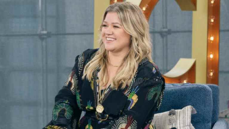 Kelly Clarkson on The Kelly Clarkson Show.