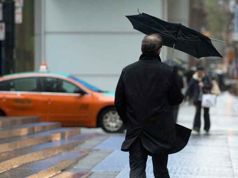 Posthâte : la « tempête de stress financier » ne fait que commencer pour les travailleurs canadiens