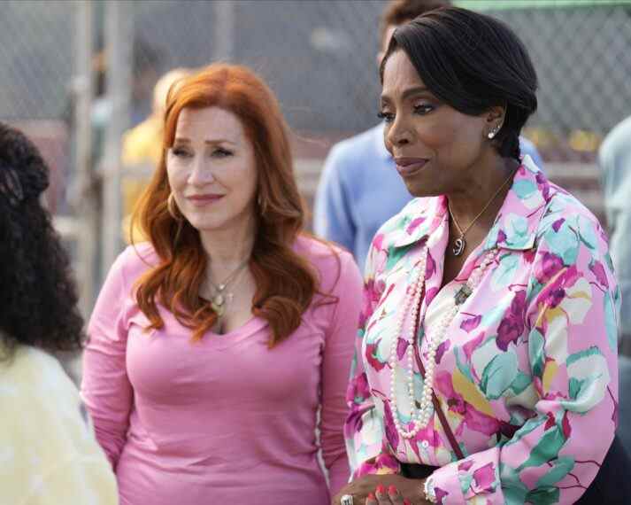 Abbott Elementary Saison 2 Lisa Ann Walter et Sheryl Lee Ralph