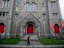 St. Brigid's, une église désacralisée, a été le théâtre d'un bras de fer entre le peuple uni du Canada et ses propriétaires.