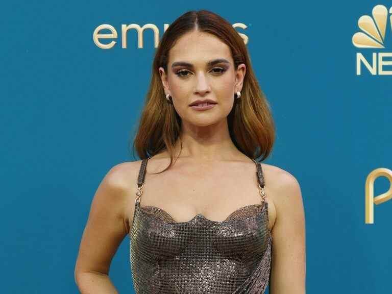 ‘SHOT TO S—’: Lily James une ‘épave’ après avoir vécu dans le personnage de Pamela Anderson