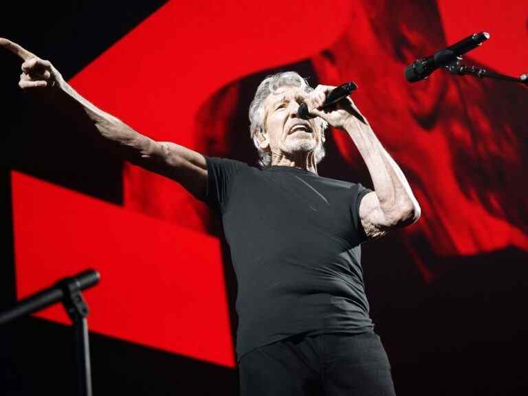 Un responsable de Cracovie déclare que la ville a annulé les concerts de Roger Waters et l’exhorte à se rendre en Ukraine