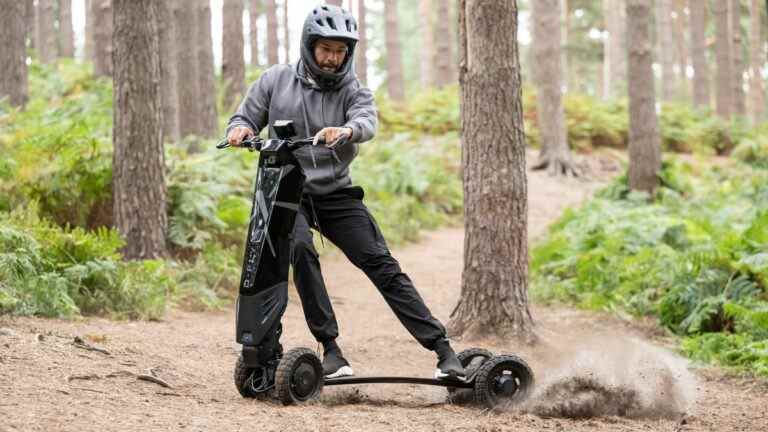 Ce scooter électrique extrême est la chose la plus folle que vous verrez toute la semaine