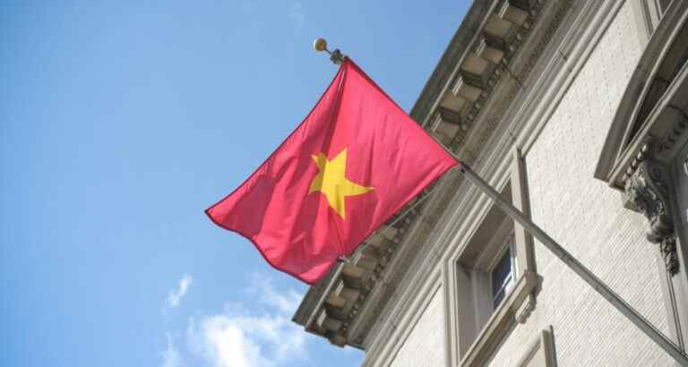 Le Vietnam limitera les comptes de médias sociaux autorisés à publier des nouvelles