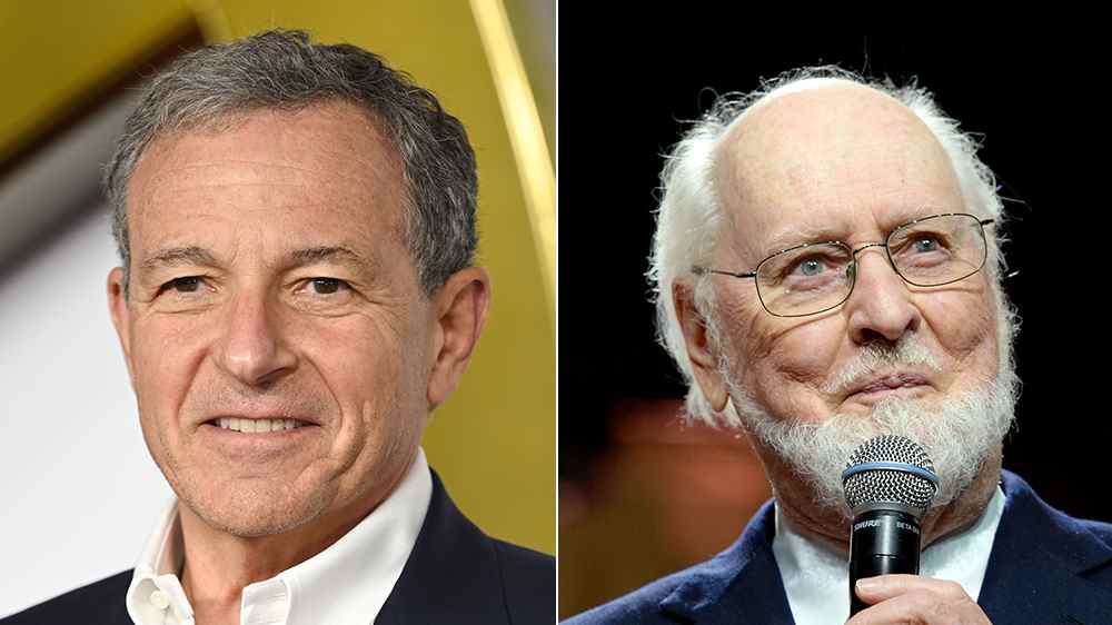 Bob Iger et John Williams reçoivent des félicitations honorifiques KBE de la part de la reine Elizabeth II.
	
	
