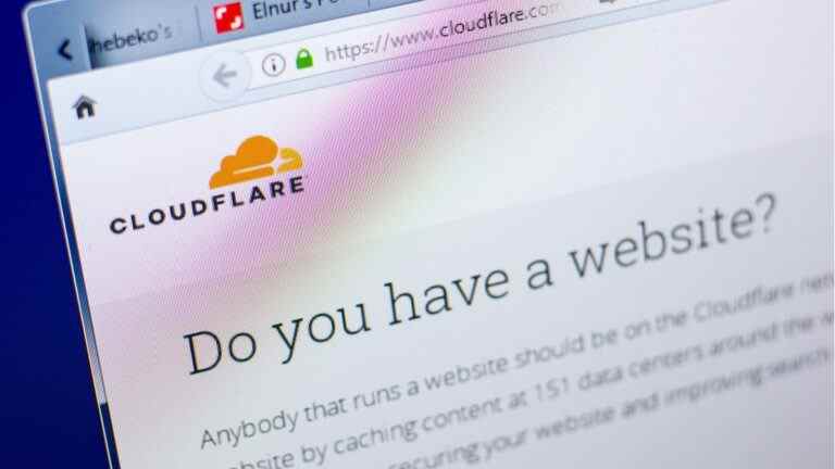 Cloudflare répond aux critiques sur les relations avec les sites Web d’extrême droite