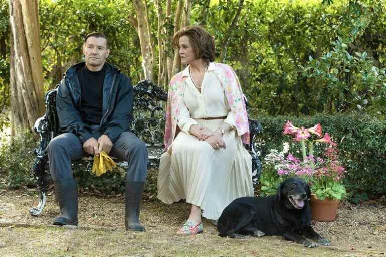 Joel Edgerton and Sigourney Weaver in "Master Gardener"