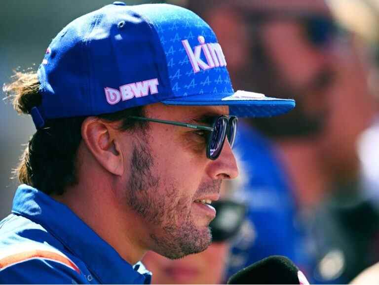 Fernando Alonso s’excuse auprès de la « légende » Lewis Hamilton après la dispute de Spa