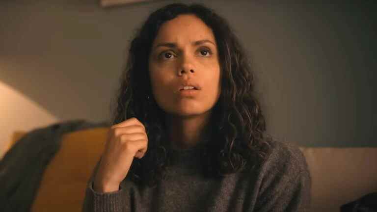 Georgina Campbell et Justin Long de Barbarian sur leur nouveau mystère d'horreur "intense" [Exclusive Interview]
