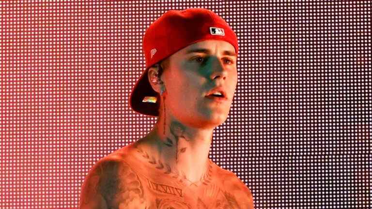 Justin Bieber reporte à nouveau les dates de sa tournée : "Je dois faire de ma santé une priorité"
