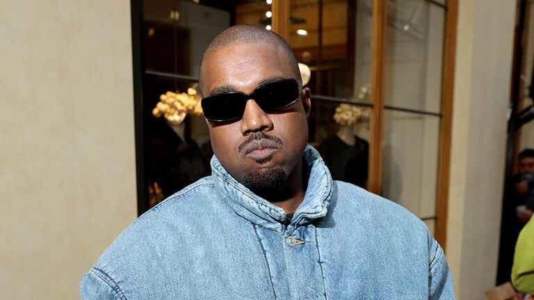 Kanye West dit que ses publications sont achetées à son insu : "Tout comme Taylor Swift" le plus populaire doit être lu Inscrivez-vous aux newsletters Variety Plus de nos marques
	
	
