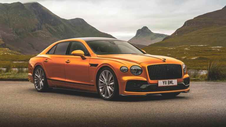 La Bentley Flying Spur Speed ​​2023 transporte le dernier des W-12