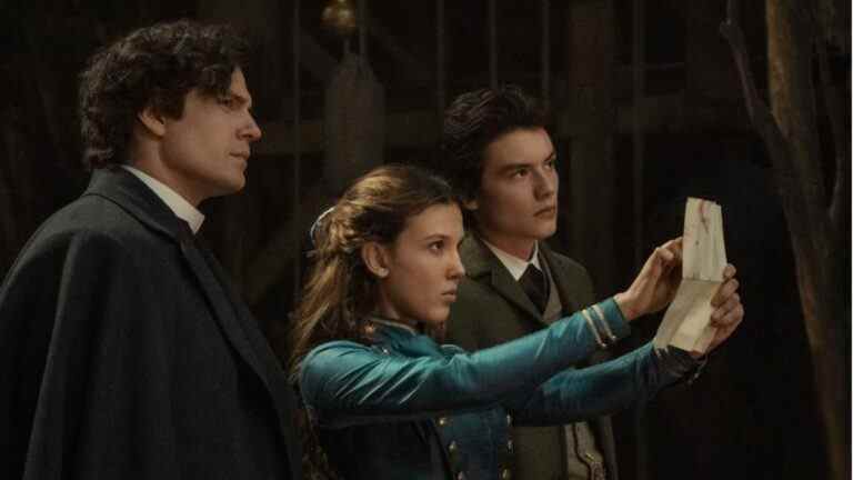 La bande-annonce d’Enola Holmes 2 voit Millie Bobbie Brown et Henry Cavill faire équipe pour le cas d’une vie