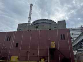 Une vue montre la centrale nucléaire de Zaporizhzhia sous contrôle russe lors d'une visite de membres de la mission d'experts de l'Agence internationale de l'énergie atomique (AIEA), au cours du conflit Ukraine-Russie à l'extérieur d'Enerhodar dans la région de Zaporizhzhia, en Ukraine, sur cette photo publiée en septembre .2, 2022.