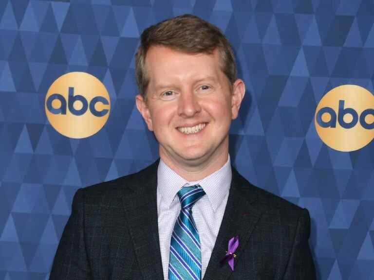 L’animateur de Jeopardy, Ken Jennings, accusé de sexisme après avoir permis au champion de changer de réponse