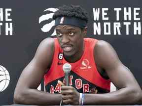 Si nous parlons de Pascal Siakam des Raptors en tant que joueur du Top 5 à la fin de la saison, nous devons créditer le nouvel entraîneur de développement de l'équipe, Rico Hines, qui remonte un long chemin avec la star des Raptors.  USA AUJOURD'HUI SPORTS