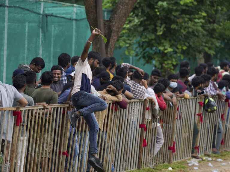 Le coup de foudre pour un match de cricket entre l’Inde et l’Australie fait 20 blessés