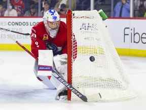 Au cours de ses trois saisons de hockey professionnel après avoir quitté l'Université Northeastern, le gardien Cayden Primeau a bien joué avec le Rocket de Laval de la LAH, mais a connu des difficultés lorsqu'il a été rappelé par les Canadiens.